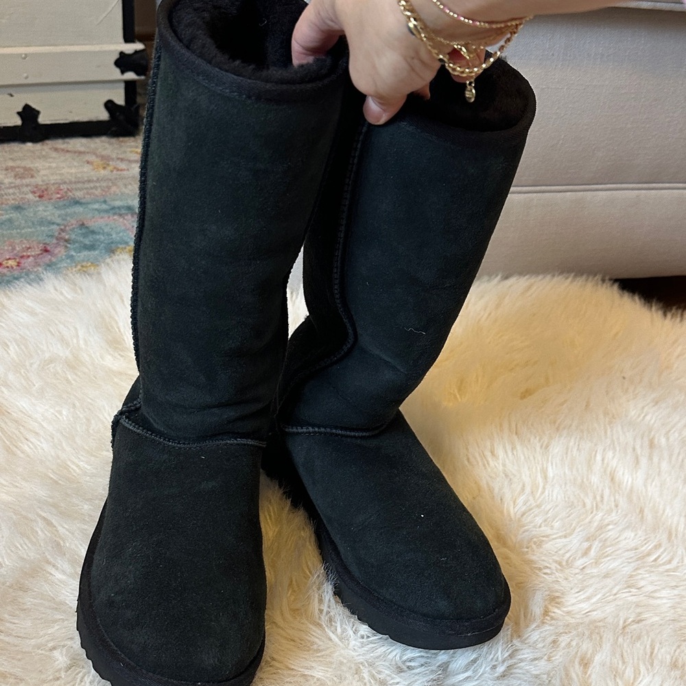 UGG Black Women's Winter Boots